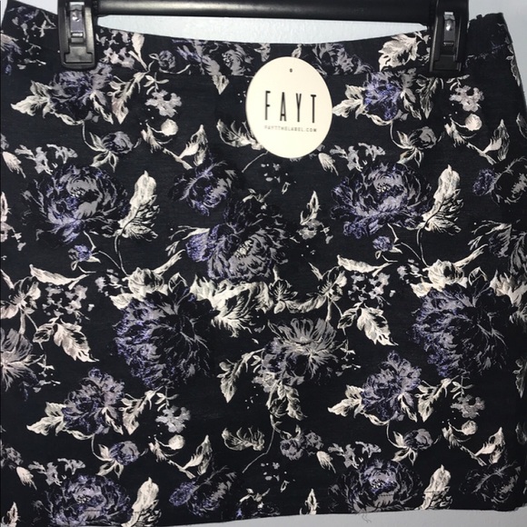 Fayt skirt - Picture 2 of 2